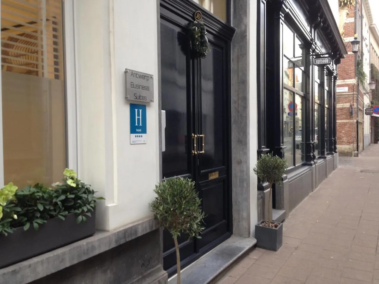 Antwerp Business Suites Hotel