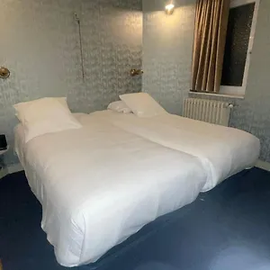 Hotel Latroupe Le Berger ***