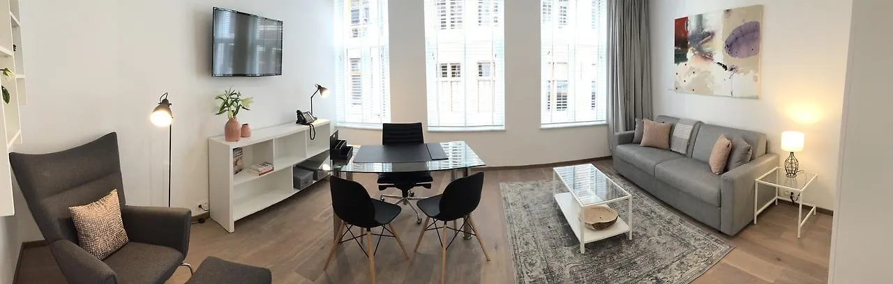 Antwerp Business Suites 4*,  Belgie