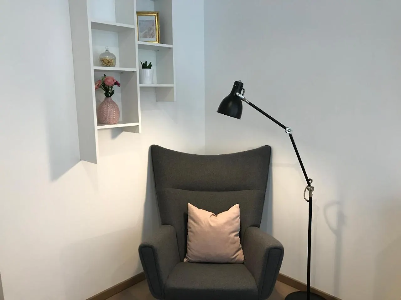 Antwerp Business Suites